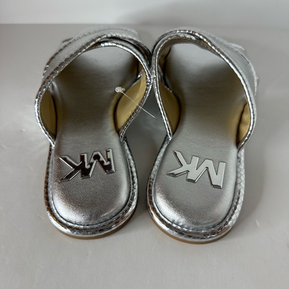 New MICHAEL Kors Gideon Slide Sandals In Silver Size 7M - Picture 5 of 8